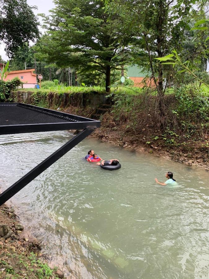 Somrudee Resort Nakhon Nayok Exterior foto